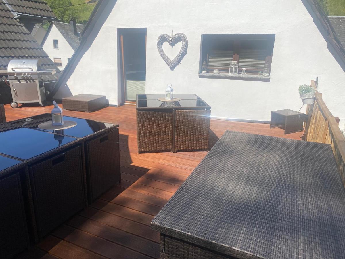 Schoene Ferienwohnung Altes Gebaelk Fachwerkhaus Bacharach Buitenkant foto
