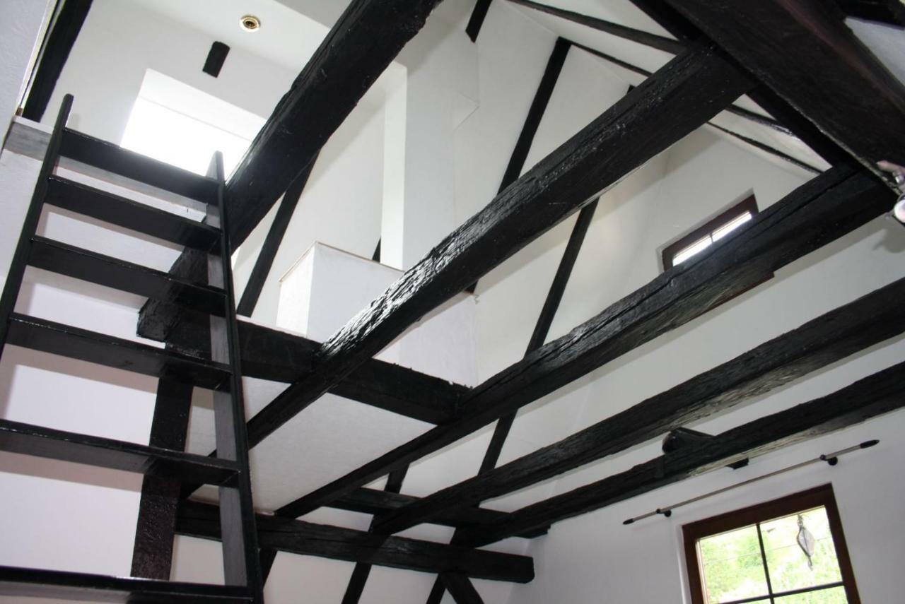 Schoene Ferienwohnung Altes Gebaelk Fachwerkhaus Bacharach Buitenkant foto